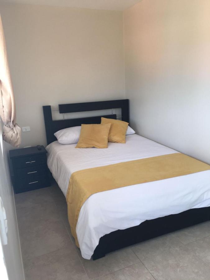 Tababela Airport B&B Buitenkant foto