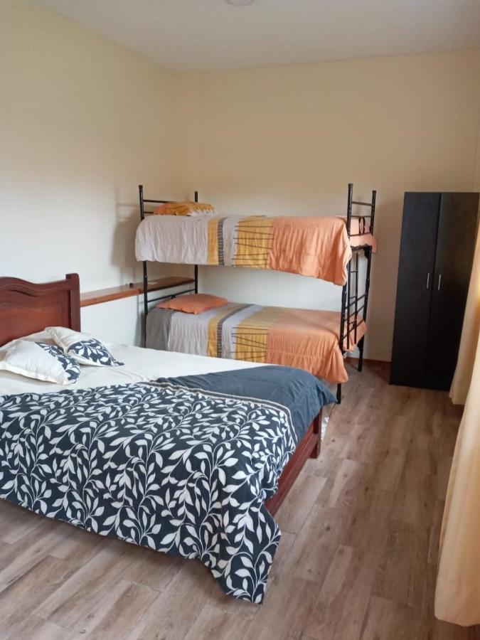 Tababela Airport B&B Buitenkant foto
