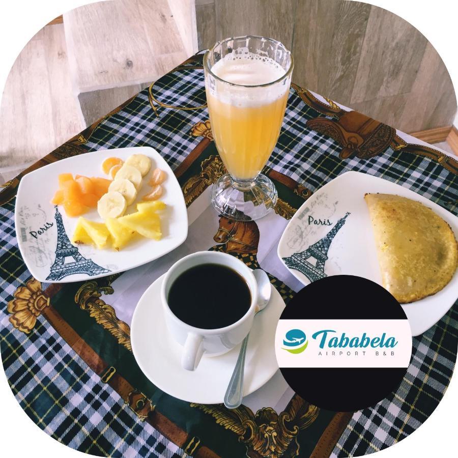 Tababela Airport B&B Buitenkant foto